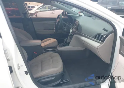 2017 Hyundai Elantra Se z USA, uszkodzony, nr VIN 5NPD74LF8HH176006